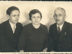 Wojciech, Janina i Edward Sypniewscy ,ok.1970r.