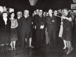 Kierwonik badań Maria Zeyland, w głebi Wojciech Sypniewski, 1974r.
